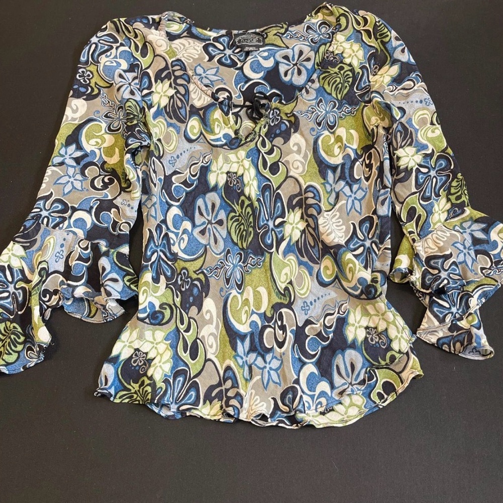 floral bell sleeve angie’s top